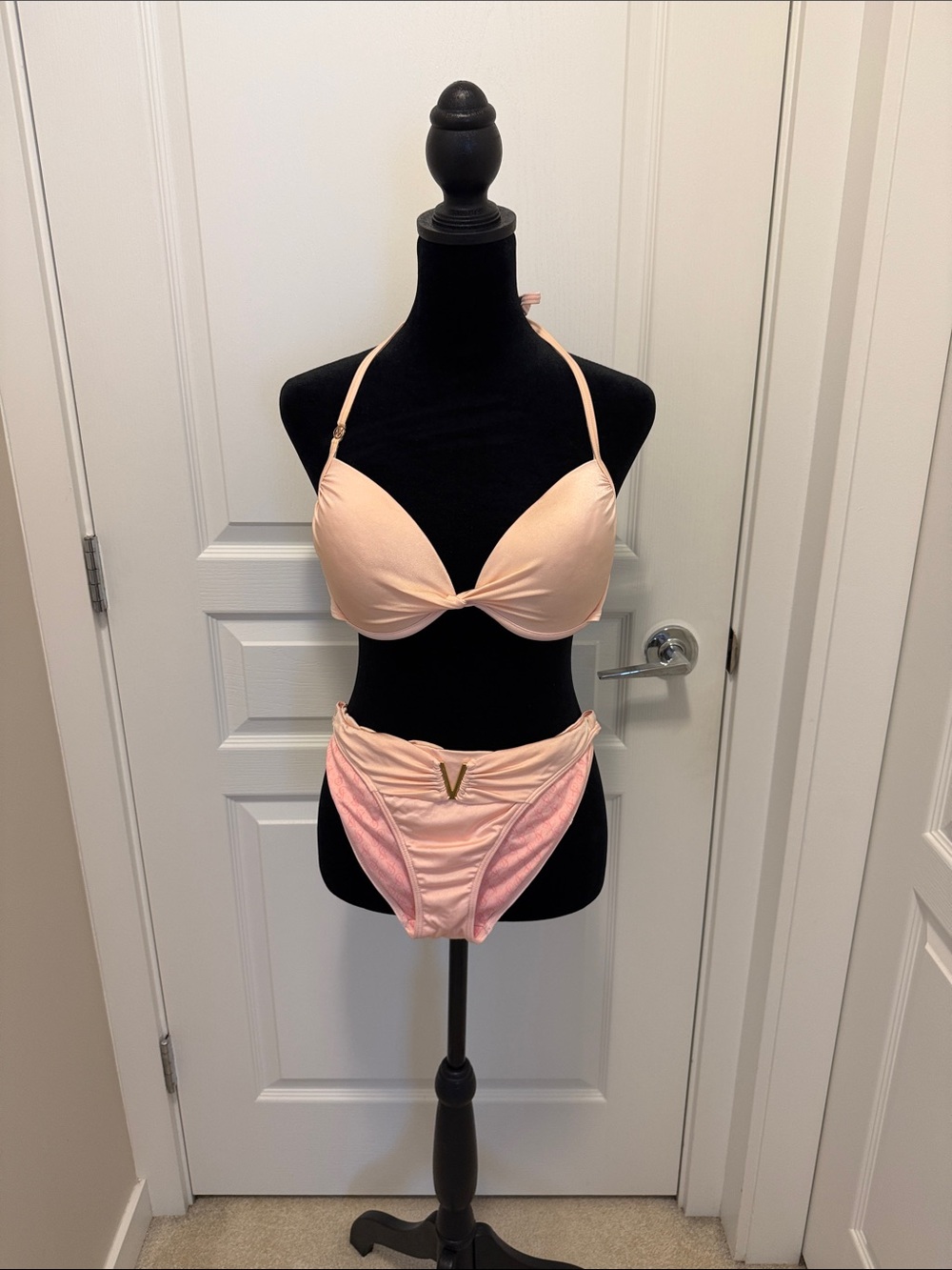 Victoria's Secret Light Pink Twist-Front Bikini Top with High-Waist Pink Bottoms
